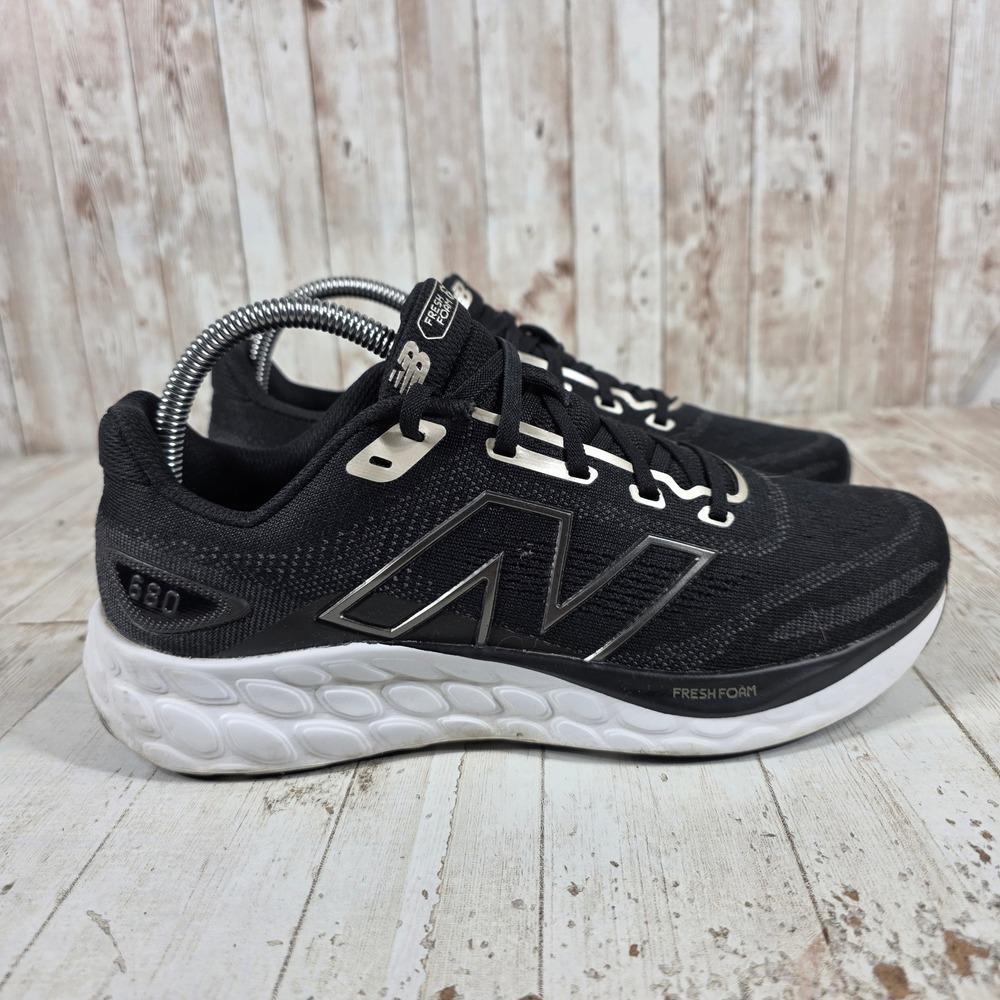 New Balance Fresh Foam 680v8 Womens Running Shoes Black Silver W680LK8 Size 8.5
